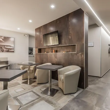 Cavour Luxury Boloňa