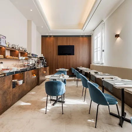 Cavour Luxury 2*