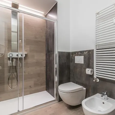 Cavour Luxury 2* Boloňa